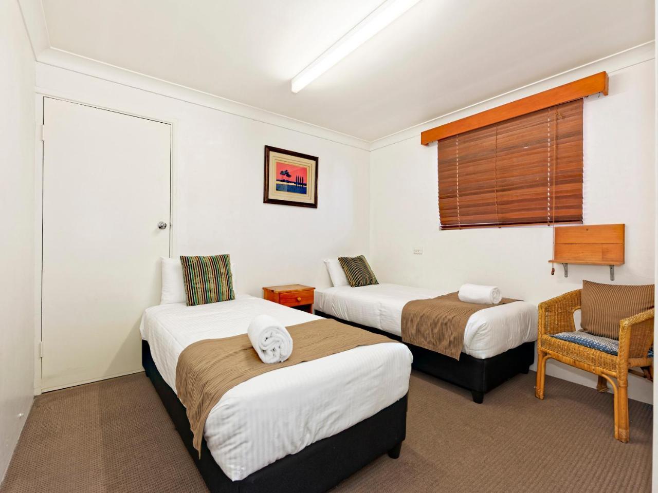 Riviera Motel Bundaberg Exterior foto